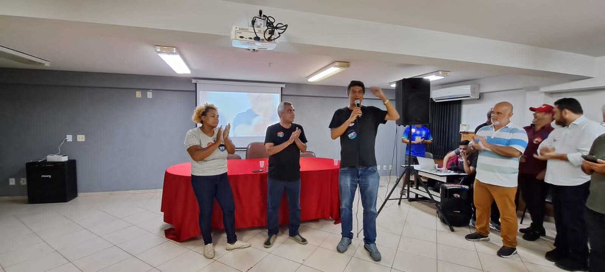 marloscosta's tweet photo. Nossa plenária de mobilização ontem foi vibrante e deu ânimo para seguirmos adiante na busca pela vitória!

Recebemos centenas de apoiadores, representantes das dobradas e da coordenação de campanha.

Voltamos às ruas com energia reforçada para campanha de Marlos Costa 13010! https://t.co/jug1u2Na5k