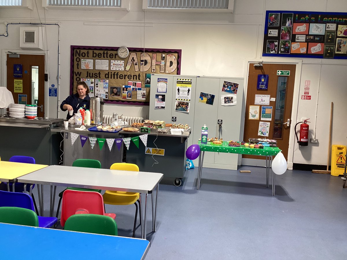 EdaleRiseSchool's tweet photo. We combined our #MacmillanCoffeeMorning with a SEND information for parents chat with our lovely SENDCO. #coffeecakeconversation https://t.co/1EREv9U3Kg