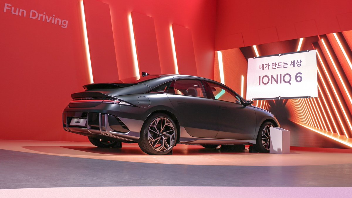 HyundaiMEA's tweet photo. Even better in real life!
The Busan International Motor Show is the first opportunity to experience the newest member of our IONIQ family live. Check out the first impressions we collected in Busan South Korea.
@busan_motorshow #BIMOS #IONIQ6 #Streamliner #ElectrifiedStreamliner https://t.co/QKyglRgh9x