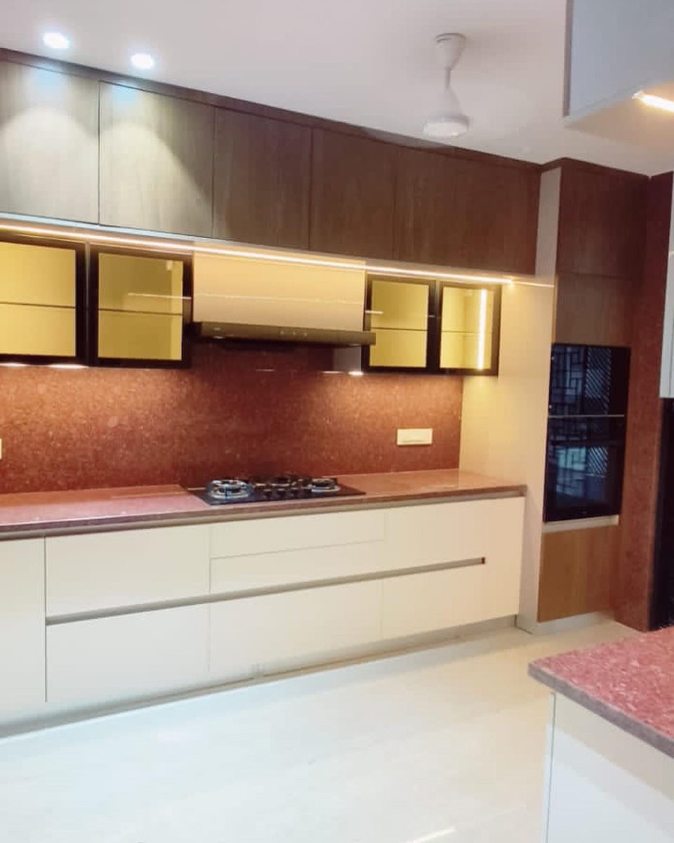 ajeetpgdm10's tweet image. हरे कृष्णा🙏🙏
Today one more premium project completed @ Defence Colony -Delhi 
For more information call on-09911114980
#modularkitchen #modularkitchenmanufacturer #modularkitchendelhi #modularkitchendealers #modularwardrobe #modularfurniture #modularhome #delhi