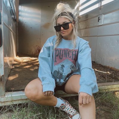 Late night vibes #NewProfilePic