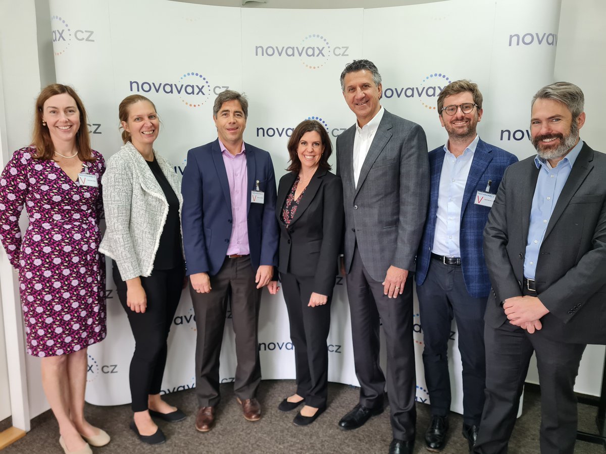 Novavax je jednou z nejvýznamnějších 🇺🇸 investic v oblasti zdravotnictví v 🇨🇿 a hraje důležitou roli ve zmírnění dopadů pandemie. Bylo mi ctí navštívit výrobní závod @Novavax, kde vyrábí klíčovou složku své vakcíny proti COVID-19. ~ CJA #CDAAgor