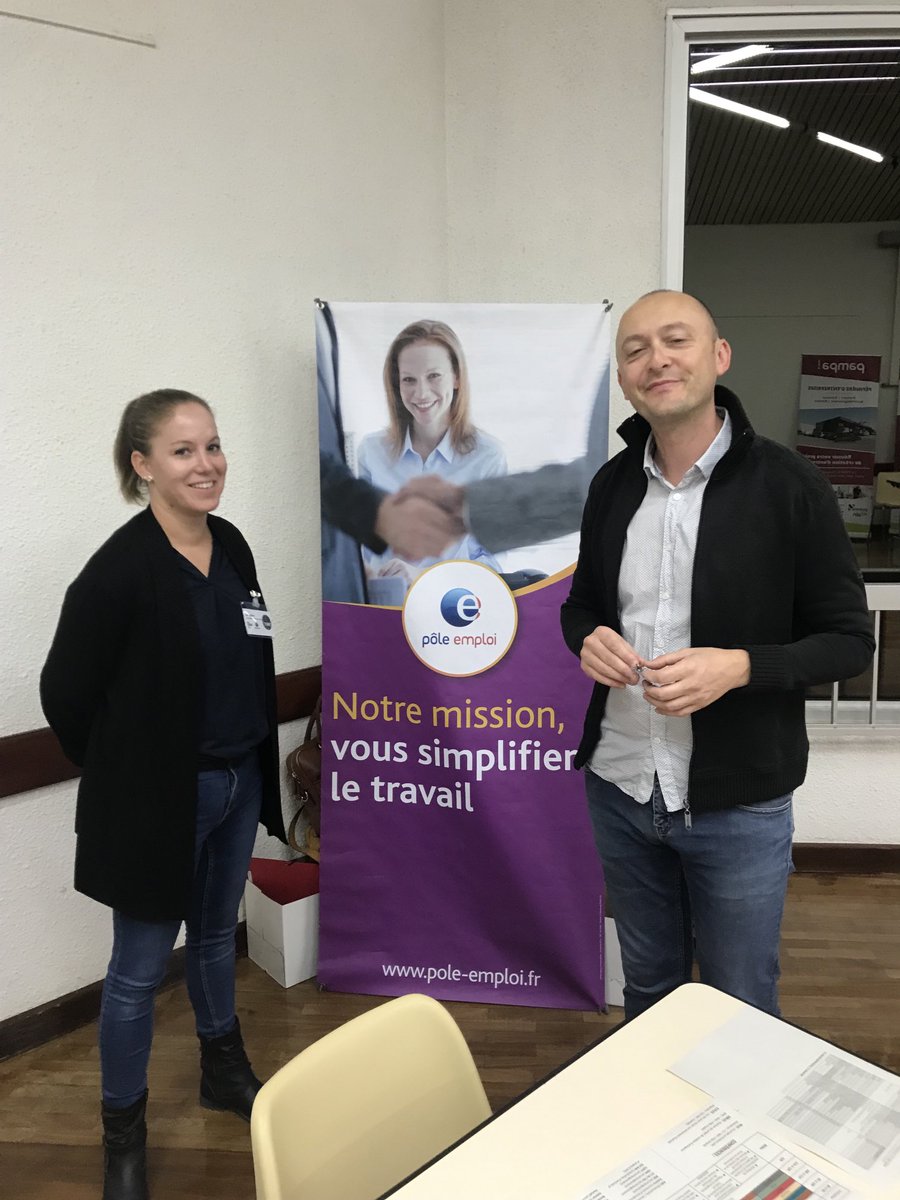 Kris_Vella's tweet photo. Journée #creation d’entreprise sur #amberieu en bugey. Forum restart ce matin, suivi par impacte ton territoire cet après midi. #tousmobilises pour la créa. @pole_emploi @sophiedelmas2 @ronalpia #lab01 https://t.co/KCiIrv6kb7