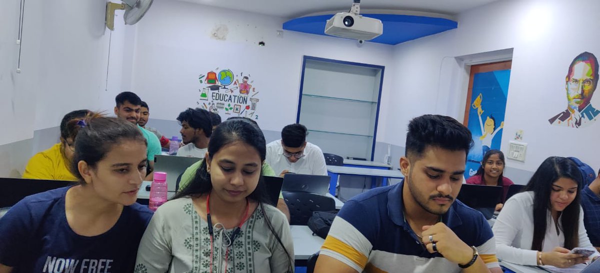 VipulRai26's tweet image. I am student of Digi perform #imdigiperformer #digitalmarketing #digiperform