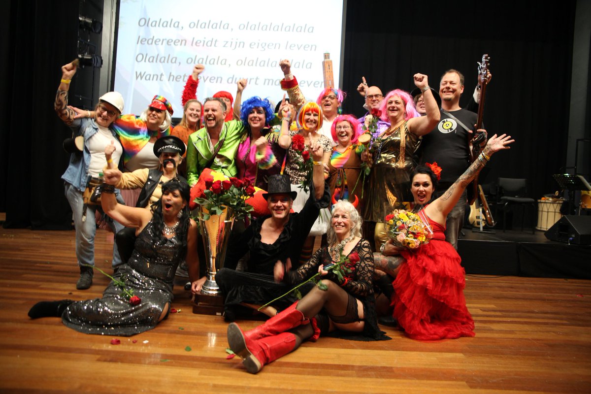 Dit jaar is ons parelmoeren jubileum: de 30E editie! Daar wil je bij zijn. Al was het maar om de verrassingen die wij voor jullie hebben. Dussss kom in je meest creatieve, feestelijke outfit op 5 november. Dat vinden wij leuk!

De kaartverkoop start op 1 oktober om 10:00 uur