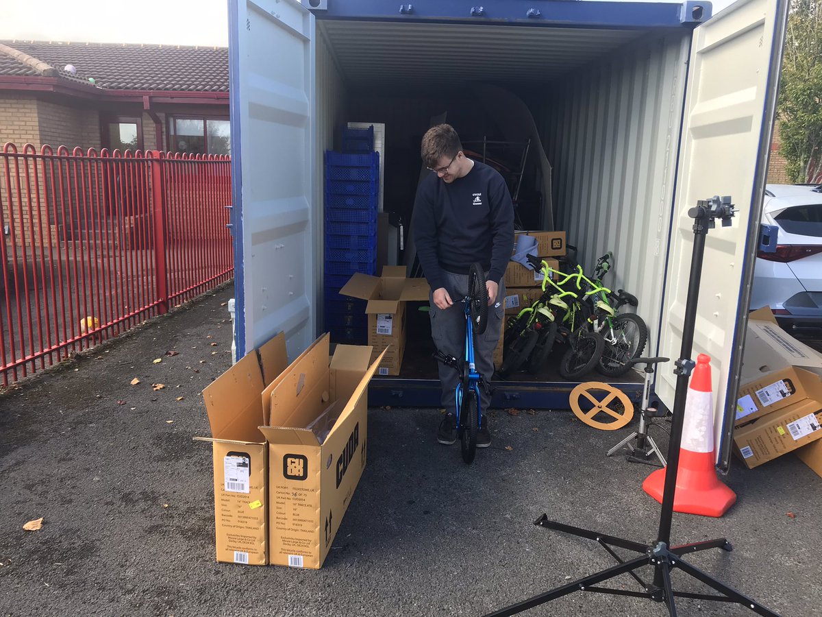 CycleGower's tweet image. Had my “trainee” with me today assembling bikes for Penyrheol primary school.