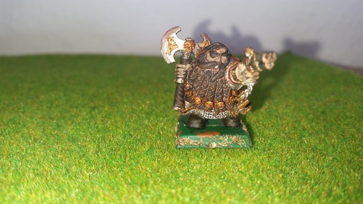 IdeenLokal's tweet photo. Long live the king ...

#warhammer #fantasy #miniatures #miniaturespainting #gamesworkshop #dwarfs #warhammercommunity #king #warhammerwarcry #ageofsigmar #warhammerpainting #wargames #tabletop #tabletopgames #paintingwarhammer #highking #warhammerquest #citadel #thain #kingdom https://t.co/Bb1gk6ZdNP