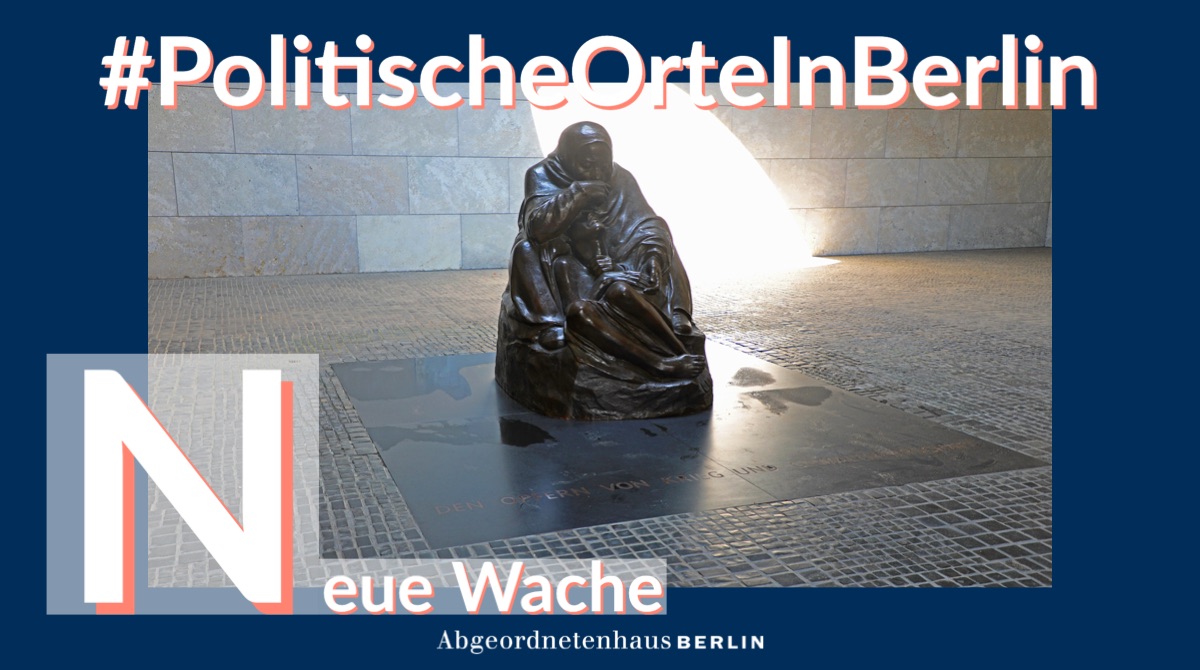 AGH_Berlin's tweet photo. Zwischen #HumboldtUniversität und #Zeughaus liegt die #NeueWache. Ein Gebäude, das in einer wechselhaften Geschichte immer wieder als Gedenkstätte diente. Heute ist im Innern die Skulptur "Mutter mit totem Sohn" von Käthe Kollwitz zu sehen. #PolitscheOrteInBerlin. https://t.co/3NtjbZmOPs