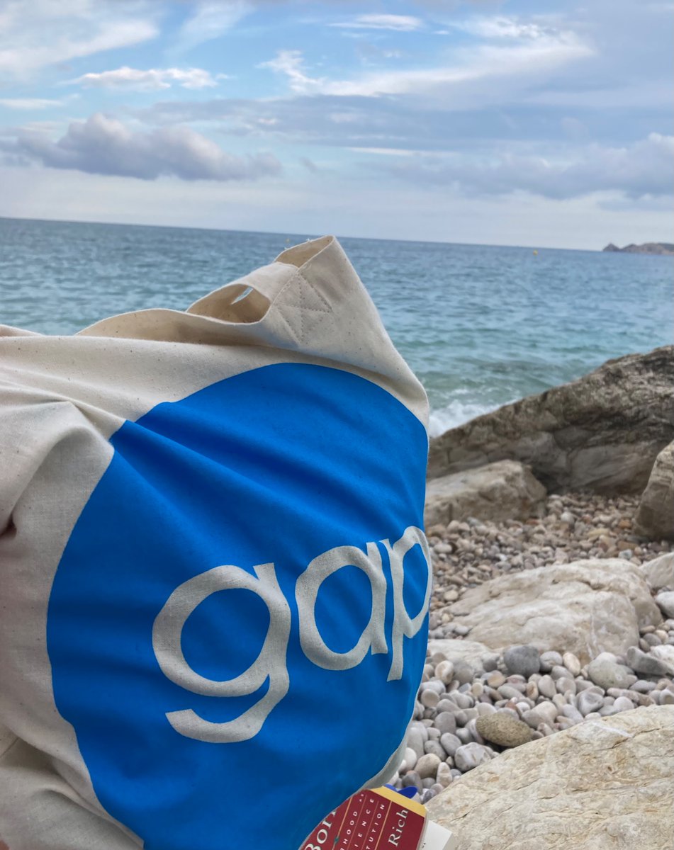 livia_samson's tweet photo. Eine schöne Erinnerung an die #gap11, besonders an die spannende Q&A zu meinem Vortrag zu immanenter Kritik. Vielen Dank nochmal, vor allem an @romyjaster und alle hinter den Kulissen! https://t.co/5AbThiViGg