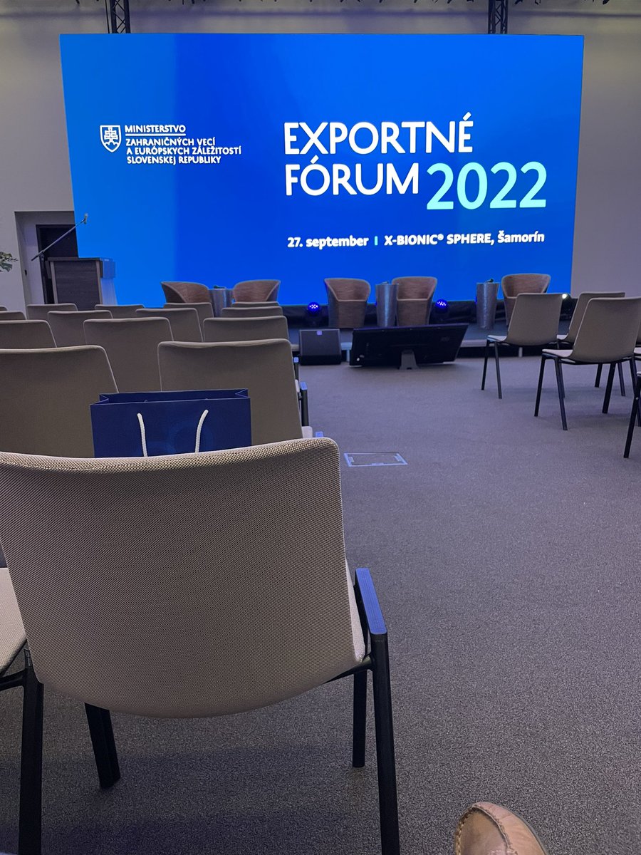 farkasondro's tweet photo. Exportne forum 2022, X-Bionic Samorin. https://t.co/8btl3TkXur