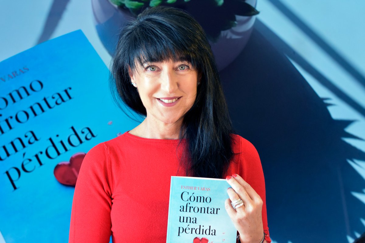 esthervaras's tweet photo. Confirmada mi participación el día 8 de octubre #navalcarnero #feriadellibro #duelo https://t.co/kQFlWYdABZ https://t.co/4XpOUgl2ba
