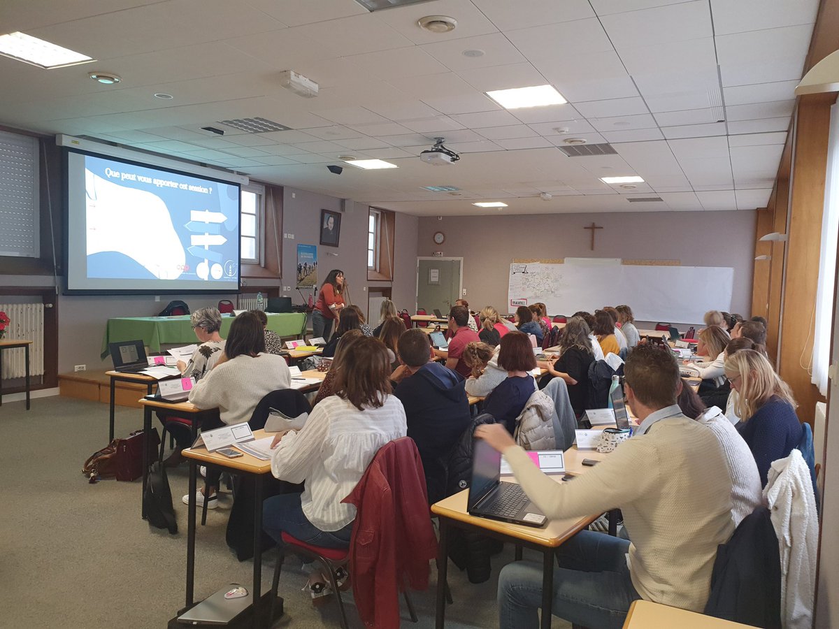 Première session de formation des chefs d'établissement bretons du premier degré. Un bel accueil à la maison des frères <a href="/IsfecBretagne/">Isfec Bretagne</a> <a href="/JefVigilant/">Vigilant Jef</a> <a href="/dom_heude/">Heude Dominique</a>