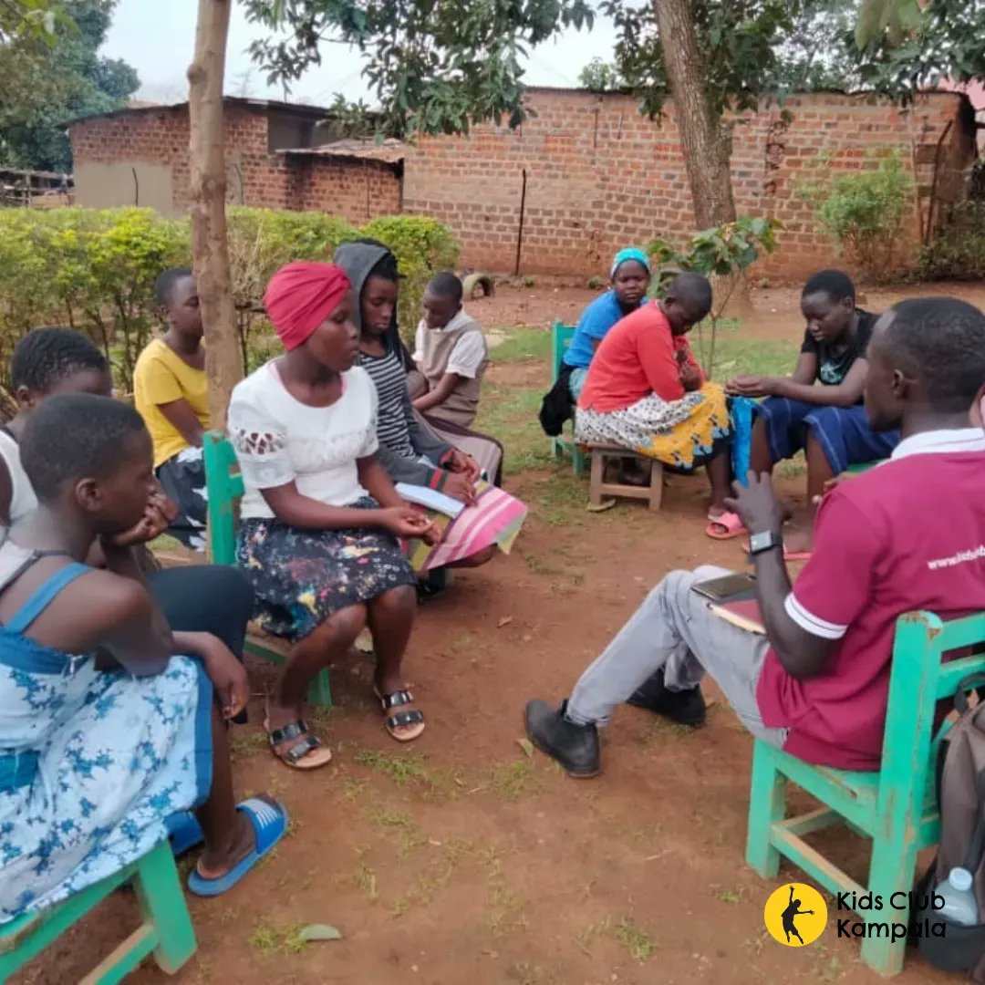 KidsClubKampala's tweet photo. Did you know that staying in primary school can boost a girl's future income by 10-20%? (World Bank, 2017). But, girls still face preventable barriers to their education. Our Teens Talks support girls' in slums with group counselling to help them put their #futuresfirst. https://t.co/ge9D26NlTW