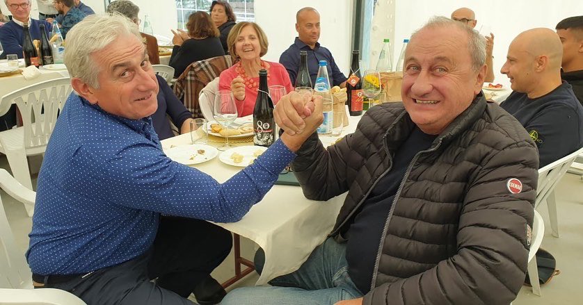 CanQuistello's tweet photo. Chi avrà vinto domenica il braccio di ferro tra il Lambrusco di Quistello e il Lambrusco Leboviz? Non importa...l'importante è che abbia vinto la ricerca! ...Grazie a chi ha abbiamo condiviso con noi il pranzo a sostegno della Associazione Mantovana per la Ricerca sul Cancro! https://t.co/tU33ylMwdh