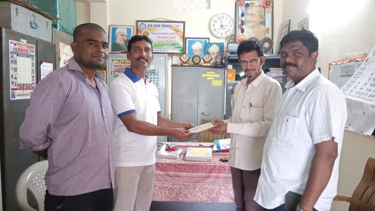 AtomyVizag's tweet photo. GVMC Upper Primary High School❤️Met School Head and also Discussed about Atomy Products😍
#AtomyHemohim #atomyproducts #atomytoothpaste #atomytoothbrush https://t.co/sJIx118H9B
