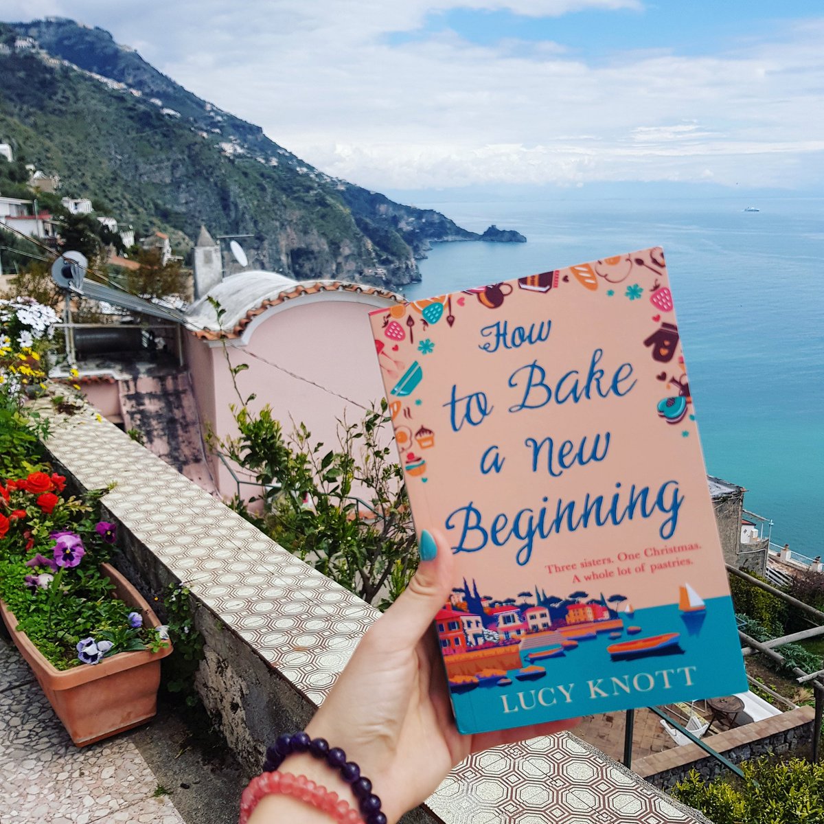LucyCKnott's tweet photo. Happy Tuesday everyone, my #tuesnews is that my debut novel #howtobakeanewbeginning is currently only 99p in EBook! ๐ฅฐ๐ฎ๐น
https://t.co/Em5kuE4a1U
@HQstories #books https://t.co/ya68d9WRfs