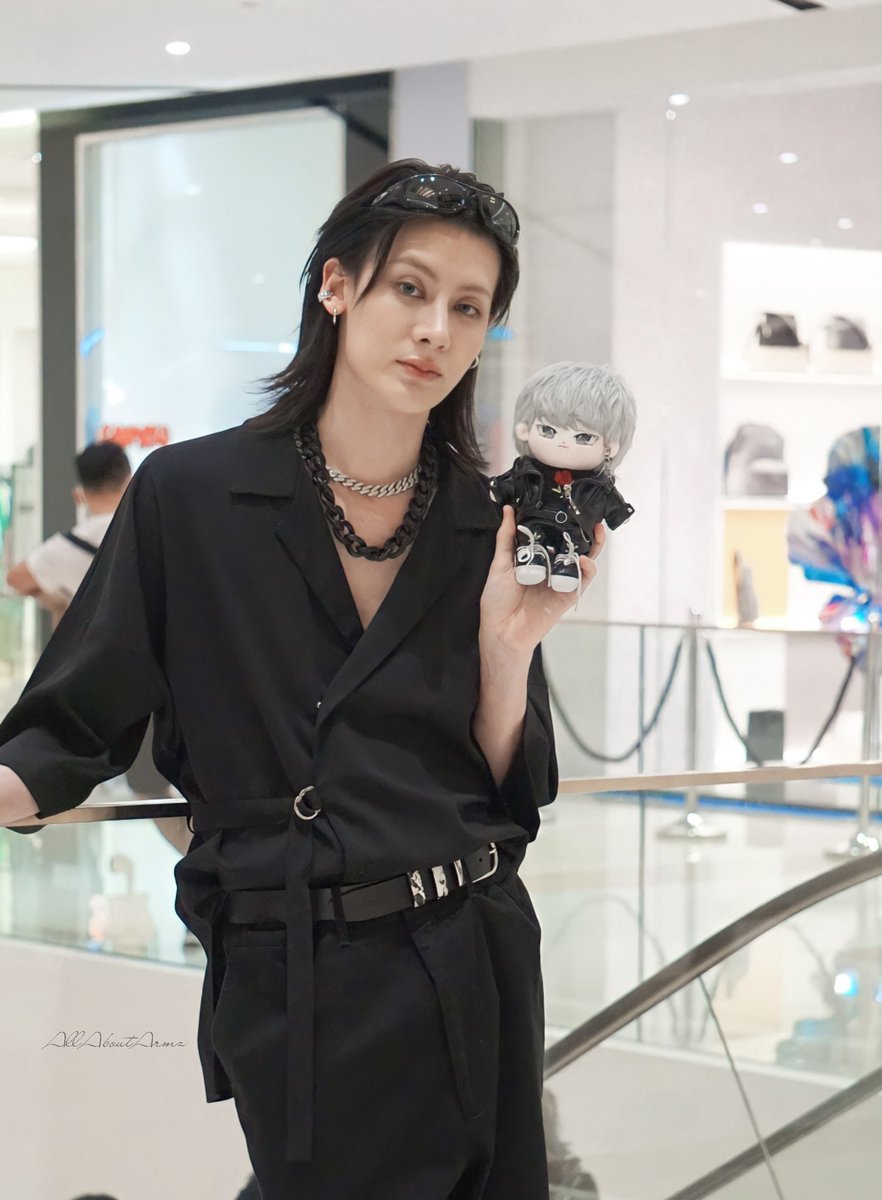 AllAboutArmz's tweet photo. พี่อามและน้องอามของเขา น่ารักจัง 😉 
@sarunsansean 
#SarunsanSean 
#AllAboutArmz 
#thearmz https://t.co/BcbLavAeVq