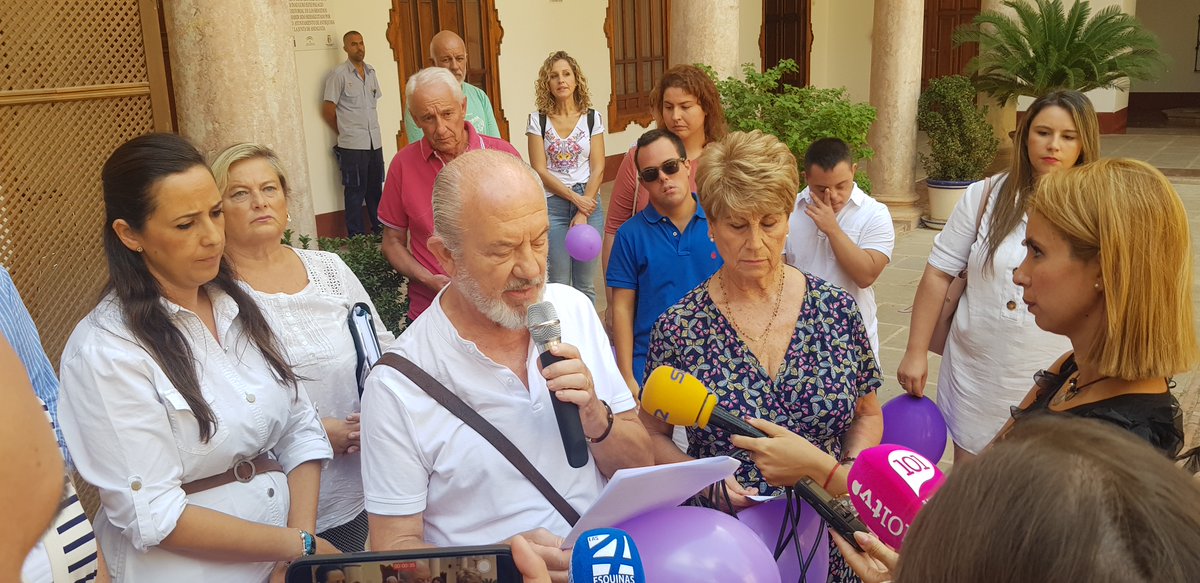AFEDAC's tweet photo. El pasado 21 de septiembre conmemoramos el Día Mundial del #Alzheimer. Aquí dejamos una recapitulación de todo lo que dio de sí la jornada:

👉https://t.co/i2EwB1FG5m https://t.co/35CwCAs8Qy