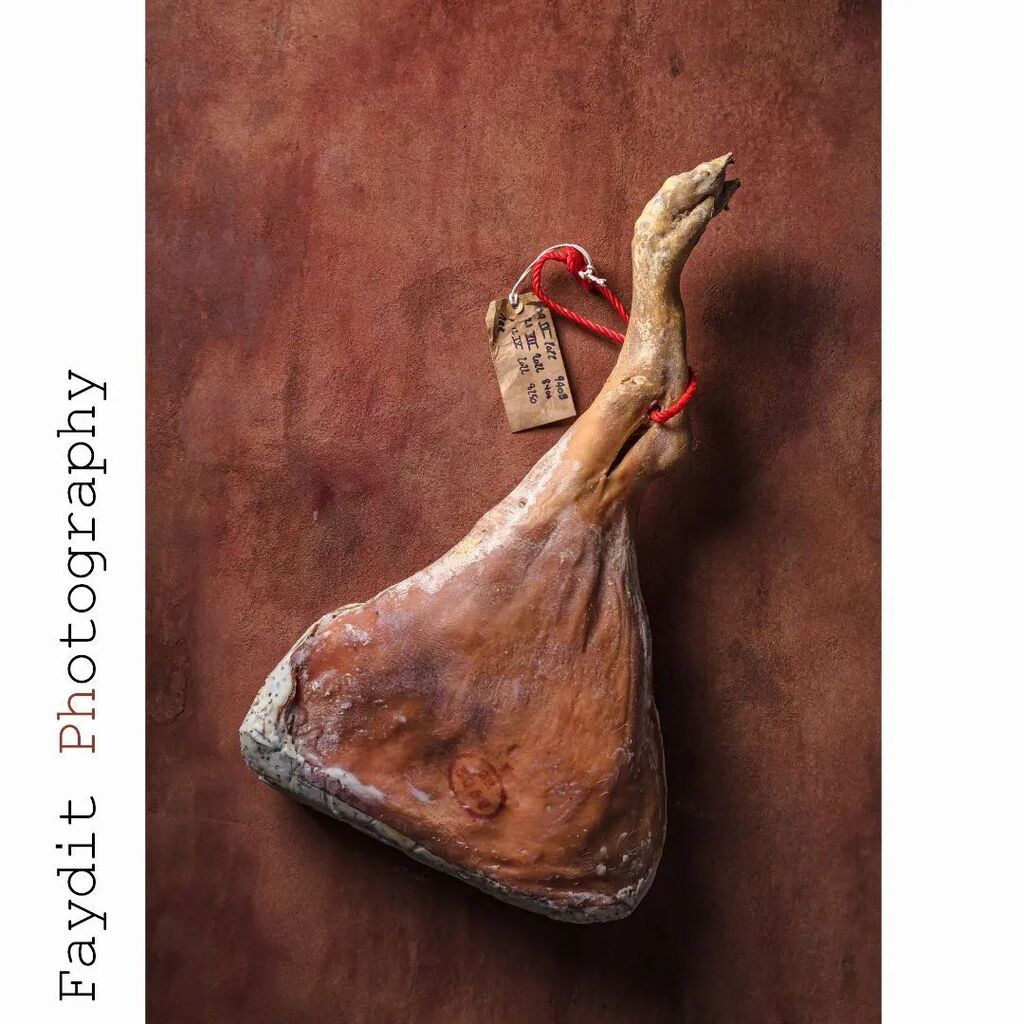 FayditP (@fayditp) on Twitter photo Another one that received the last coat of varnish. Iron oxyde mass dyed mortar.
Not one of my ham but one of my charcuterie buddy @richard_picardedwards that I hamsit.
Porc by @srp_fieldsports & @southwestshepherdess  for @bittescombe
.
.
.
.
.
#chef #charcuterie #photograp… Another one that received the last coat of varnish. Iron oxyde mass dyed mortar.
Not one of my ham but one of my charcuterie buddy @richard_picardedwards that I hamsit.
Porc by @srp_fieldsports & @southwestshepherdess  for @bittescombe
.
.
.
.
.
#chef #charcuterie #photograp…