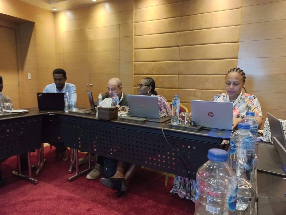 SMOchieng's tweet photo. @AFRAC_Official MCC meeting underway focusing communication and marketing of the #AFRACMRA. #AFRACGA2022 https://t.co/EnOELPFIqj