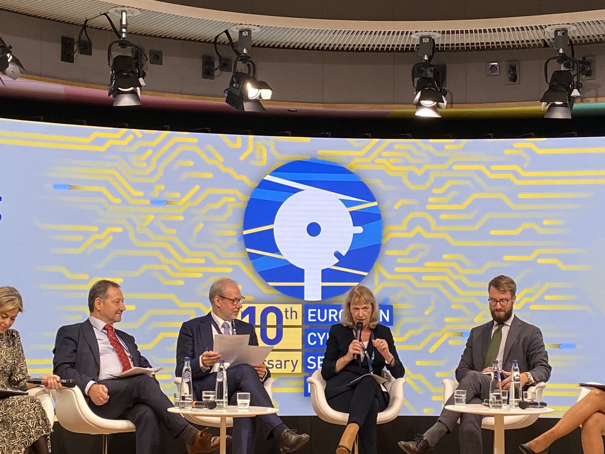 Cybersecurity must be embedded in our Institutions, Bodies and Agencies <a href="/gaffey_veronica/">Veronica Gaffey</a> at the European Cyber Security Month.
#ThinkBeforeYouClick #ECSM