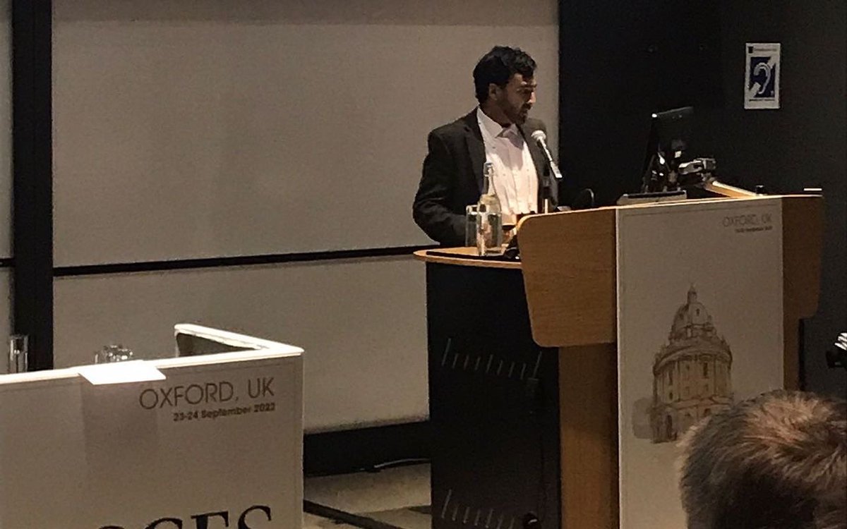 escfs2022's tweet photo. Dr Ravi Purohit presenting “Optic nerve head asymmetry in unicoronal synostosis.” https://t.co/tZ9lNTbTUk