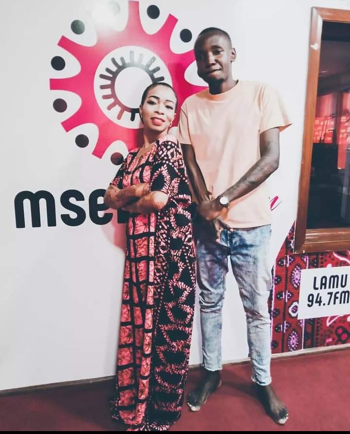 vjspicekenya's tweet photo. Murife don't run π @msenangufm now till 4pm
#vjspicekenya #msenangufm #radiolove #county001π΄π΄π΄π
ππ #001county #mombasaraha https://t.co/xGjeYXypuO