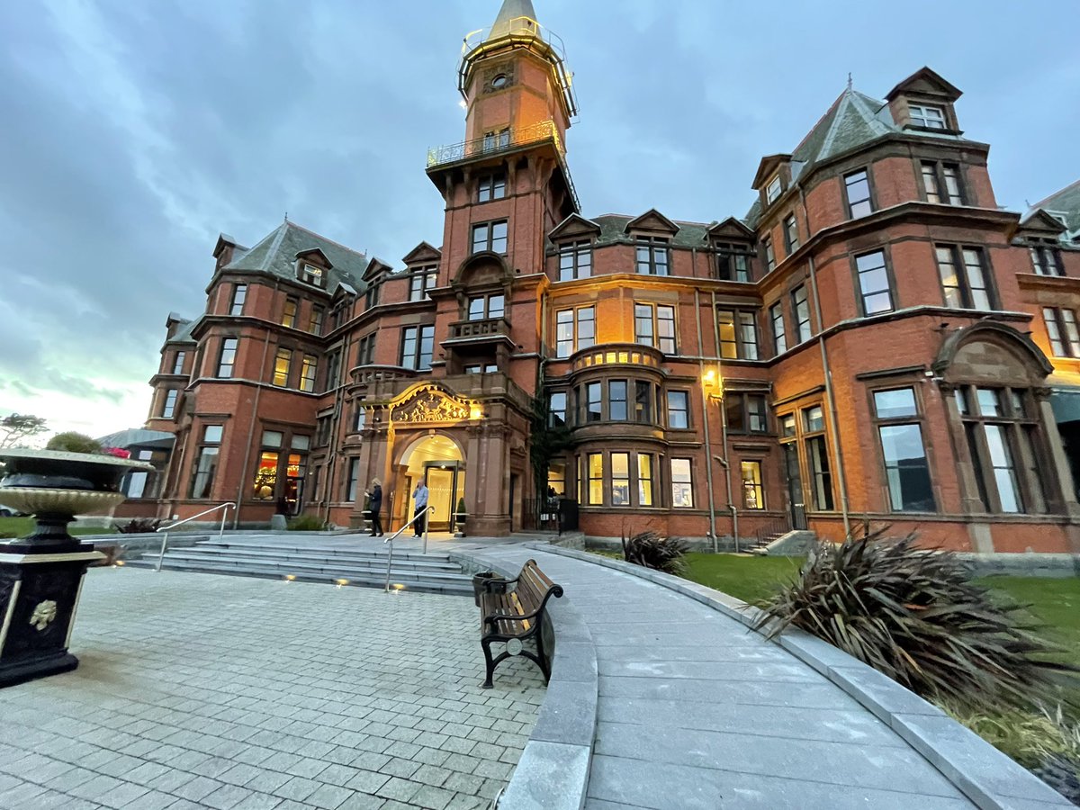 Howard Lindzon tweet media