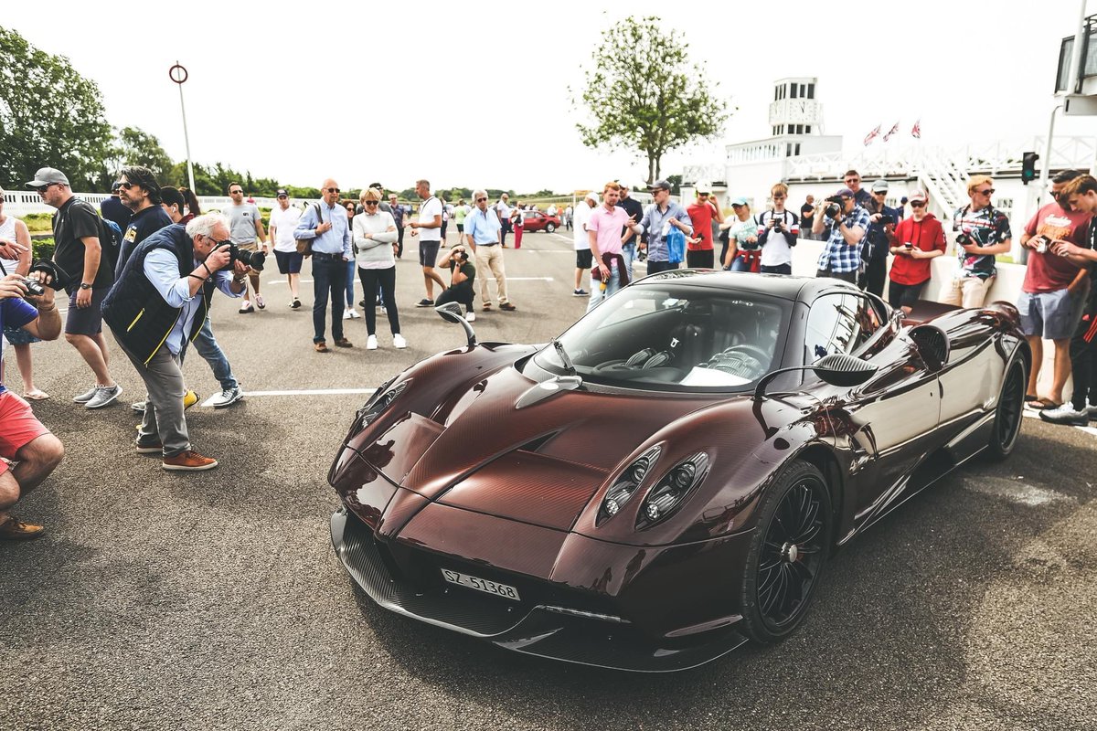 Tickets are available for our last Breakfast Club of the year on 6 November.

Vee-Power Sunday will showcase some of the most sonorous and exhilarating machines the world has ever seen as we bring together anything with a ‘V’ under the bonnet.

Book here: goodwood.com/motorsport/bre…