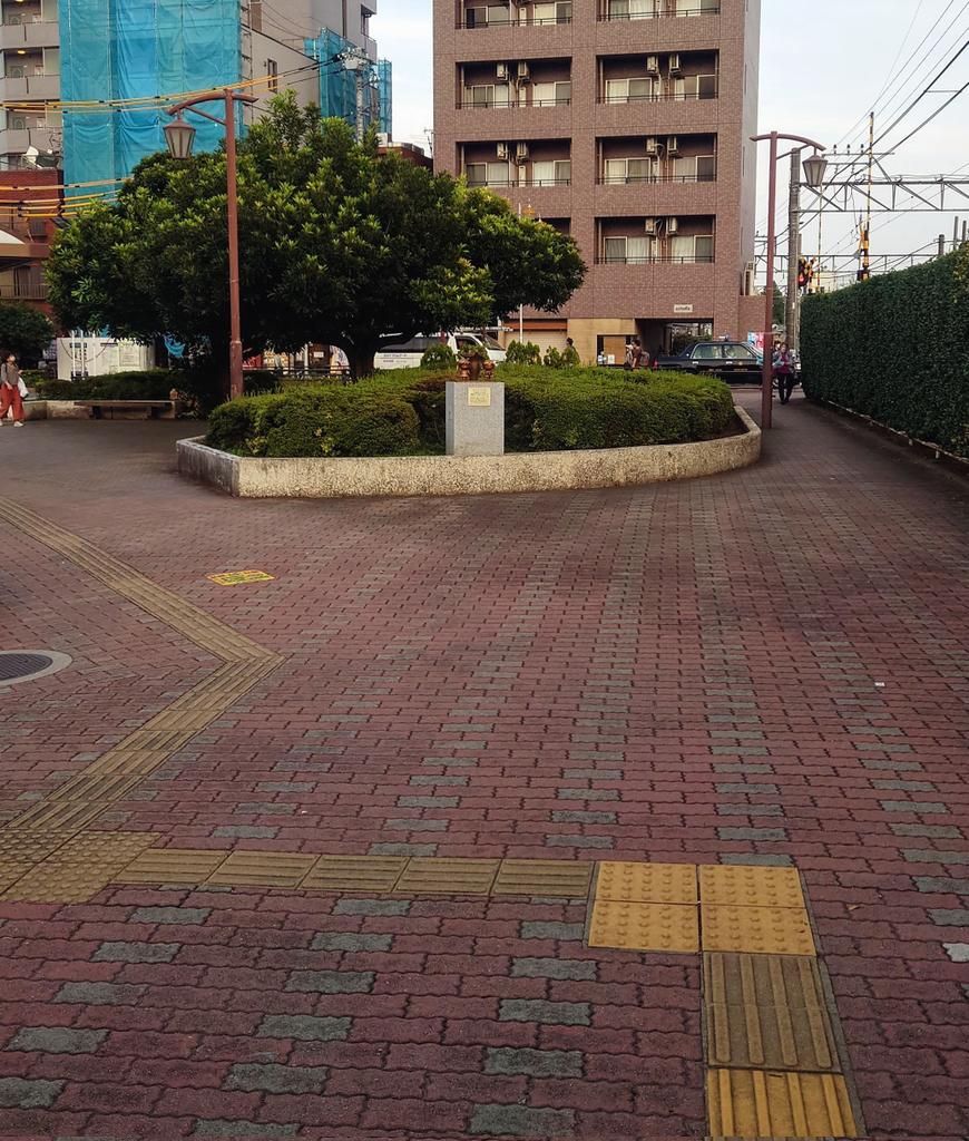 らじお tweet media