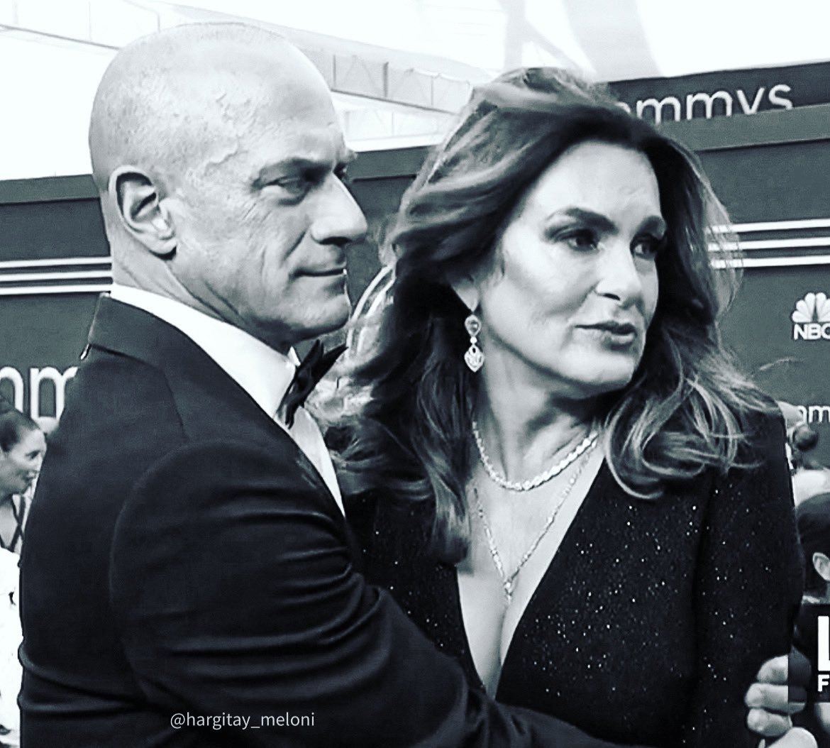 meloni_hargitay's tweet photo. โค๏ธItโs not even possible to stop loving these two beautiful people โค๏ธ
@Mariska is goddess with infinity beauty and @Chris_Meloni is one of the most charismatic man ever (like a #BruceWillis ๐ )
#MariskaHargitay
#ChrisMeloni
#Charisma #InfinityBeauty
#Mariska https://t.co/PdQdwiDfNZ