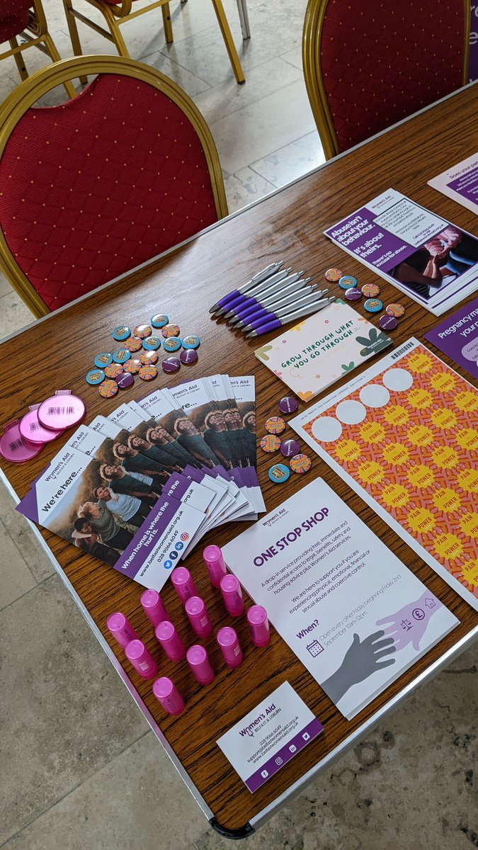 WomensaidBelLis's tweet photo. We're delighted to be at @UlsterUni @UUSU_Online Fresher's fair in Belfast today☺️

We're in the Birley Building - come and say hi, learn more about domestic abuse and pick up some freebies!👋 https://t.co/gYhFSemKkW