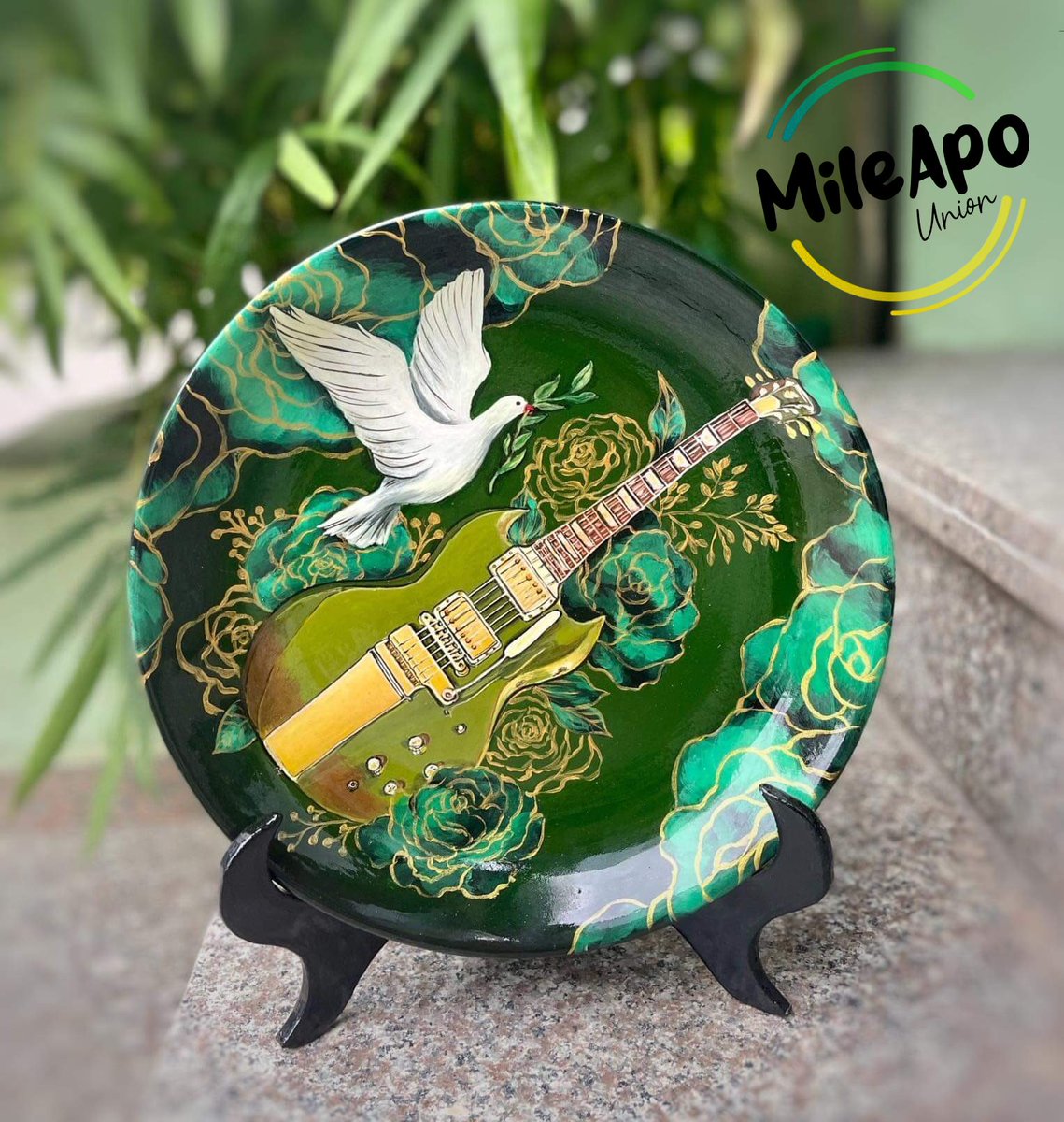 Mile liked my tweet on Twitter "RT pileamovnfc [FINISHED PRODUCT