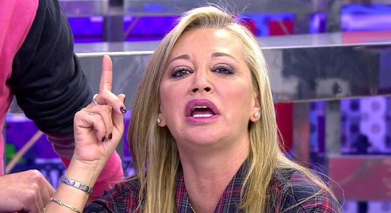 FuckerDarth's tweet photo. Mucho #ojo a lo que ha pasado en las #EleccionesItalianas2022 que puede cambiar el rumbo de #europa .
#GiorgaMeloni 
Esta mujer va a dar mucho que hablar. https://t.co/6zekXXuIbT