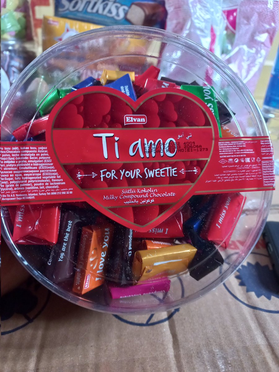 NiproGroup's tweet photo. Tiamo Compound Chocolate ♥️ 💕 https://t.co/L1LB0qlJik