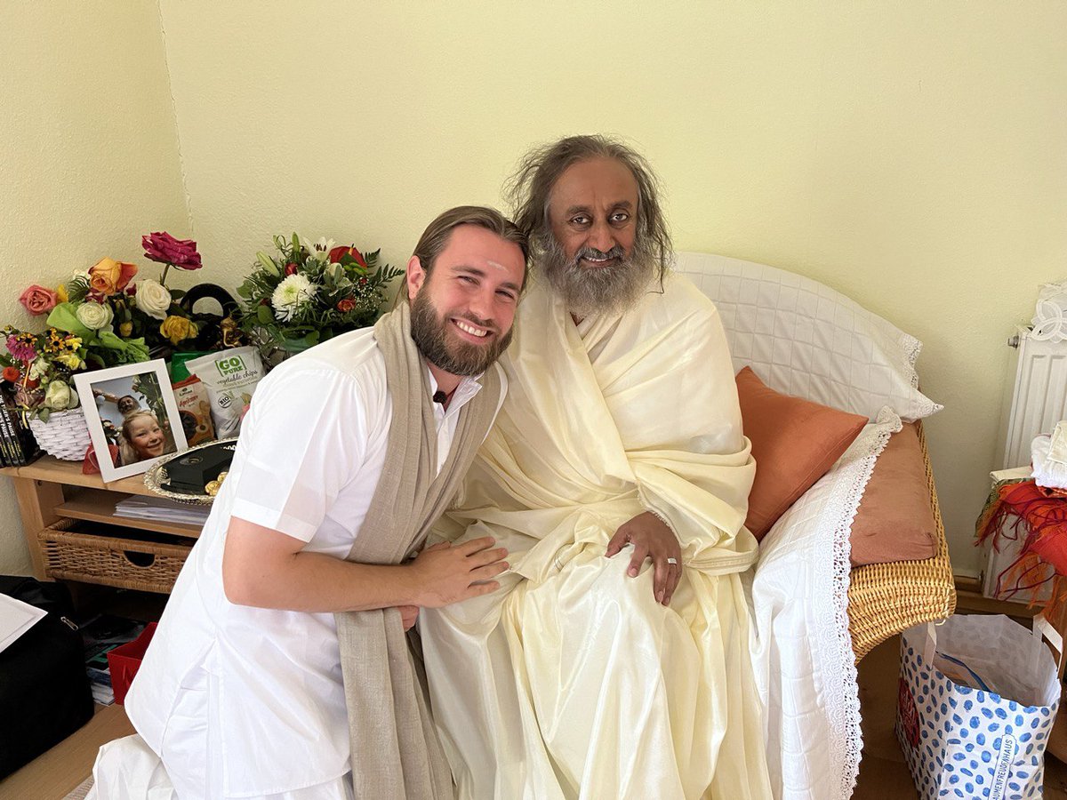 During his recent tour of European countries, I had the fortune to meet my Master again in our beautiful #ArtofLivingAshram in the #BlackForest of Southern Germany. It was so precious to see him. We discussed my schedule and received his #blessings for projects I am working on.