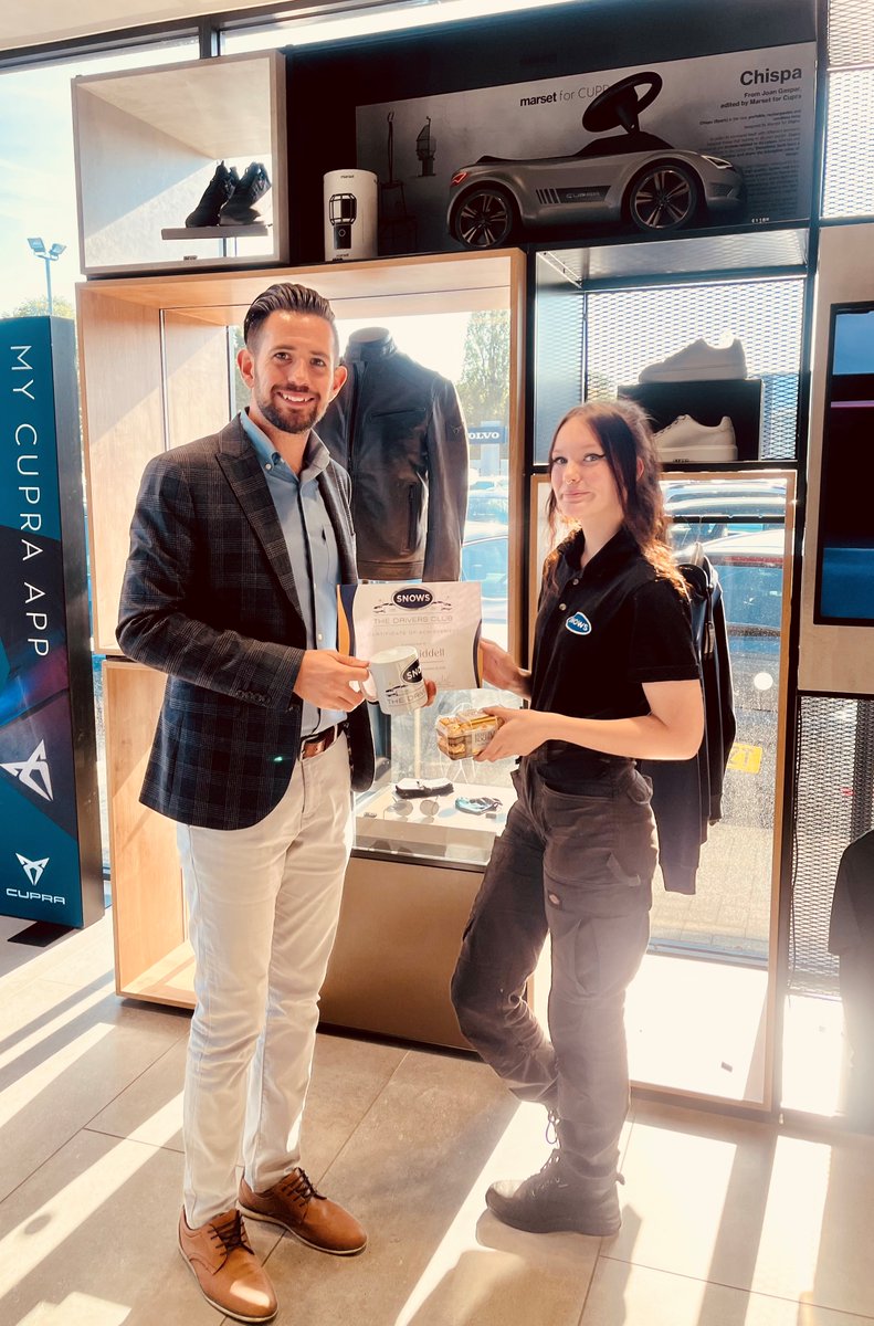 SnowsSEAT's tweet photo. Congratulations to Snows #SEAT #Southampton's Apprentice Technician, Alice Liddell, who was one of last quarter's Drivers Club winners!

Alice was recognised for her outstanding productivity in our new 60 years in business incentive - The Drivers Club. Well done 👏 https://t.co/B4Pn9glaC9