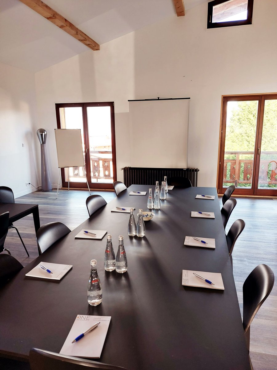 Oneexperience1's tweet photo. ✅ Fixer votre budget, trouver votre lieu, choisir votre formule de restauration, ... 
One Experience s’occupe de remplir votre to-do list, envoyez-nous votre brief ! 😉

Découvrez en plus en lisant notre newsletter hebdomadaire :https://t.co/vjdLeax2JN. https://t.co/838uwMCCdS