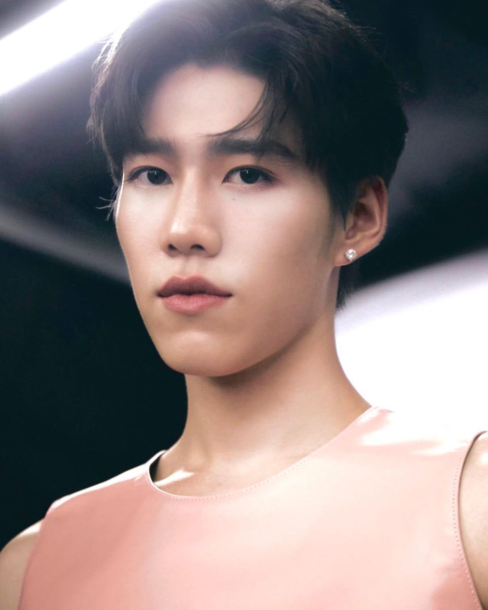 bkpp_daily's tweet photo. 📸dramakingphoto
🔗 https://t.co/kzty0RPPUY
#VVONxPPKRITT
#VVONxBKPP
#ppkritt
#CONSTANTVV #BIFW2022 https://t.co/B0oNRZlzss