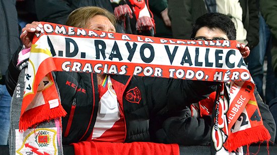 RAYISMO | Viaje a #Almería con la Federación de Peñas del Rayo Vallecano... 👉👉 vallecasweb.com/deportes/item/…