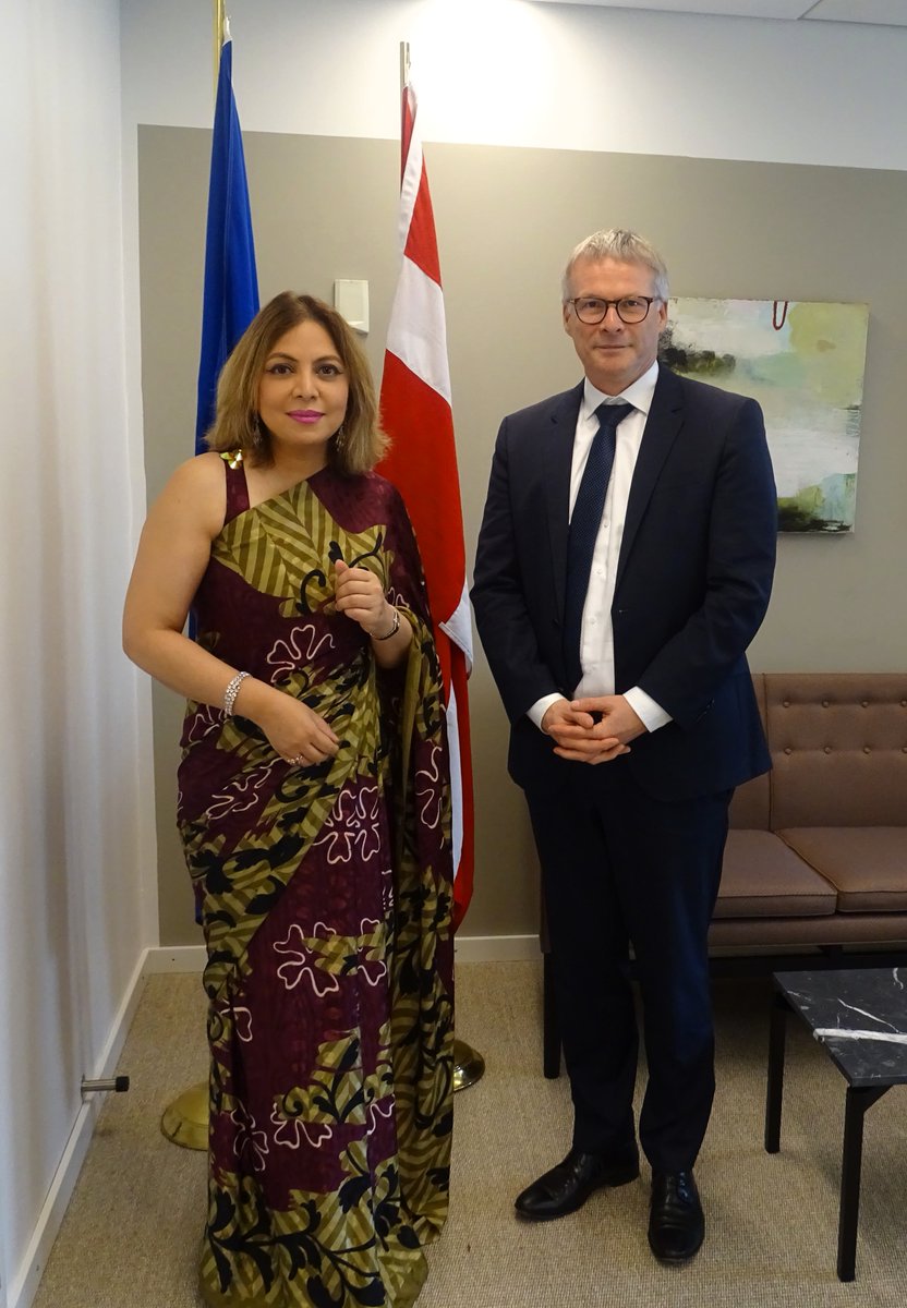 Ambassador Pooja Kapur called on H.E Amb Jeppe Tranholm-Mikkelsen, Permanent Secretary for Foreign Affairs. They had excellent wide-ranging  discussions on bilateral & global issues, notably on how to further reinforce the buoyant #IndiaDenmark #greenstrategicpartnership. #dkpol