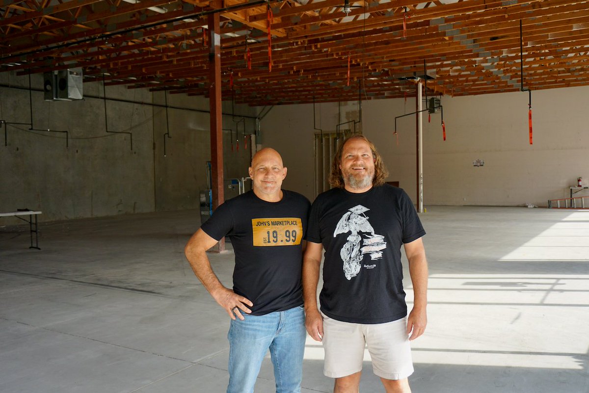 NewSchoolBeer's tweet photo. John's Marketplace is opening their third world-class beer store and taphouse in Beaverton, Oregon https://t.co/jLApthuNyk

#beavertonor #beavertonoregon #johnsmarketplace #beerstore #bottleshop #pdxbeer #beavertoneats #beavertondrinks #swpdx @beerlvrpdx https://t.co/0zRZFQw3Ep
