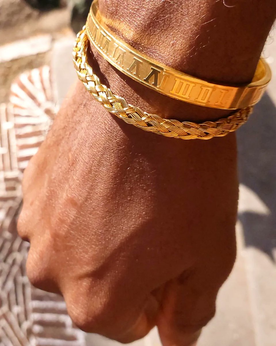 Interested in this dope set?
Order yours now 🛒
______________________________________
My 20% OFF  CODE:  𝐈𝐍𝐈𝐓𝐈𝐎-𝐉𝐎𝐄𝐘
𝗦𝗛𝗢𝗣 → initiostyle.com/discount/INITI…

#jewelry #romanbracelet #bracelets #Ad 
#goldjewerly #INITIOSTYLE #shopnow