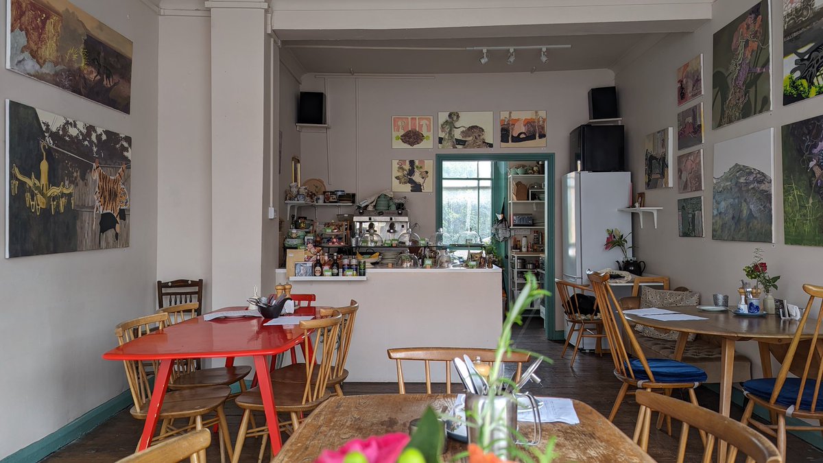 Love_SE4's tweet photo. Going to have to pop back and check out the art you have on the walls @copper_tea they look amazing โค๏ธ๐๐ธ https://t.co/yHljpGtFXT