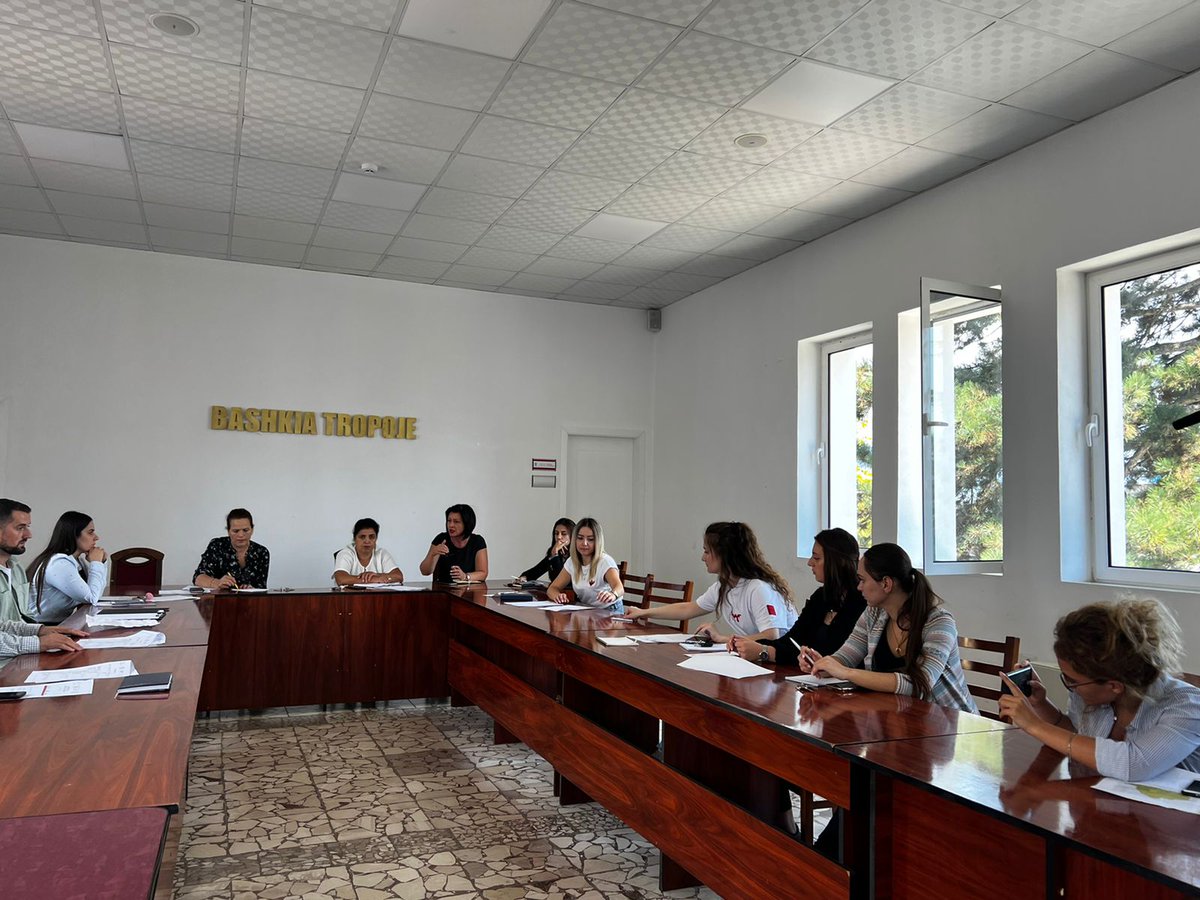 InstituteIp3's tweet photo. Workshop in Tropojë Municipality with stakeholders, for consulting the draft document of the 5-year Social Housing Plan within the project "Support for municipalities in Albania in the drafting of these plans" (phase II of program Leave no one behind).

#IP3 #DCpartners #UNDP https://t.co/zGSwMoao37