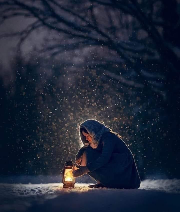 Ixtiraamku waa hadiyada ogu qaalisan ee qof bini aadam ah ku siinkaro

Akhlaaqda ma aha shay lasoo iibsankaro ee waa mid kasobaxda qalbiga qof kusoo barbaaaray

Faqiir waxaa ah ruuxa waayay akhlaq ee ma aha qofka aan hantida haysan