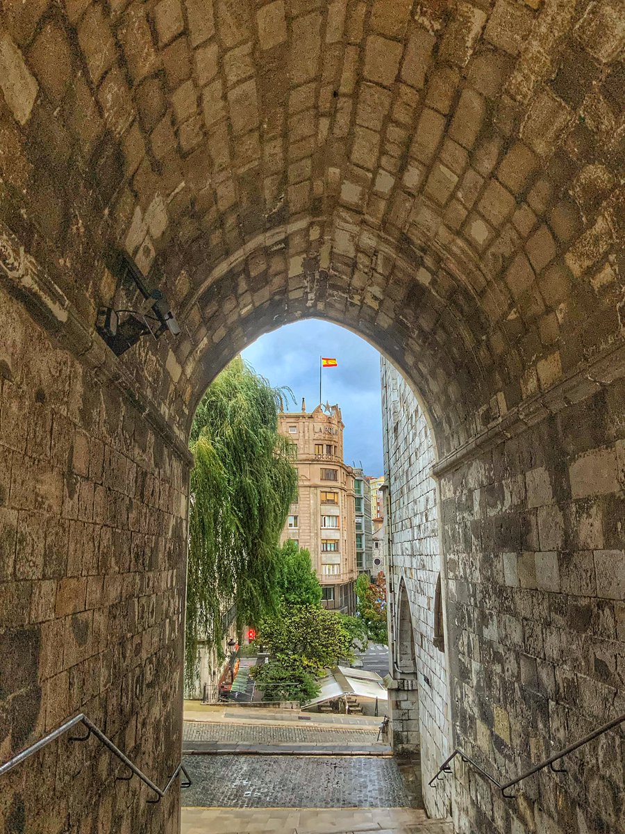 Por las calles de Santander…
Eltomavistasdesantander.com