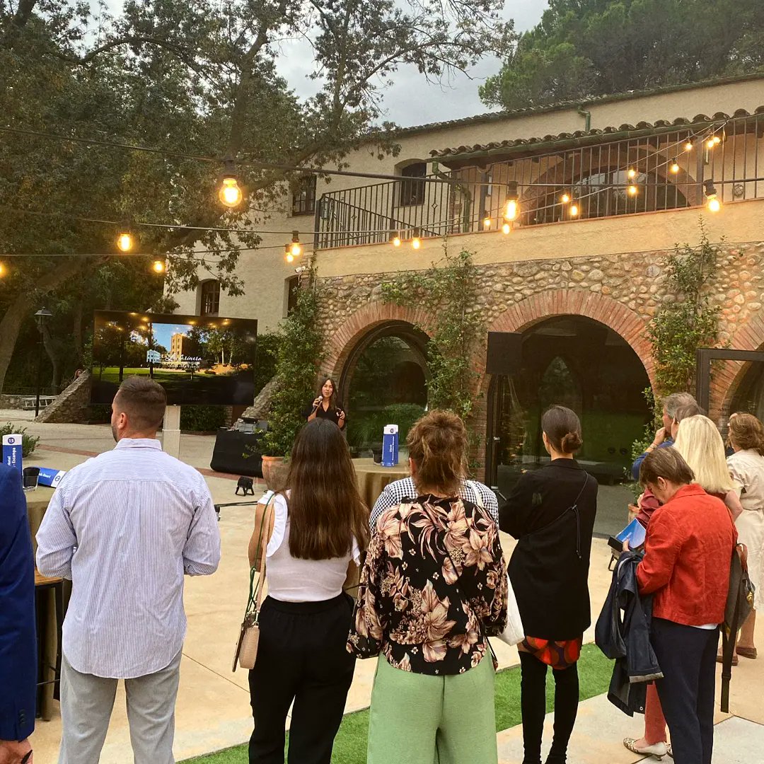 EveniaCongress's tweet photo. Workshop MICE Premium &amp; Wellness del @CostaBravaCB la Farinera de Sant Lluís promocionant el Palau de Congressos Olympic d’@EveniaHotels.

#eveniahotels #palaudecongressosolympic #olympiccongresscenter #lloretdemar #mylloret #incostabrava https://t.co/nIh7DkARMN