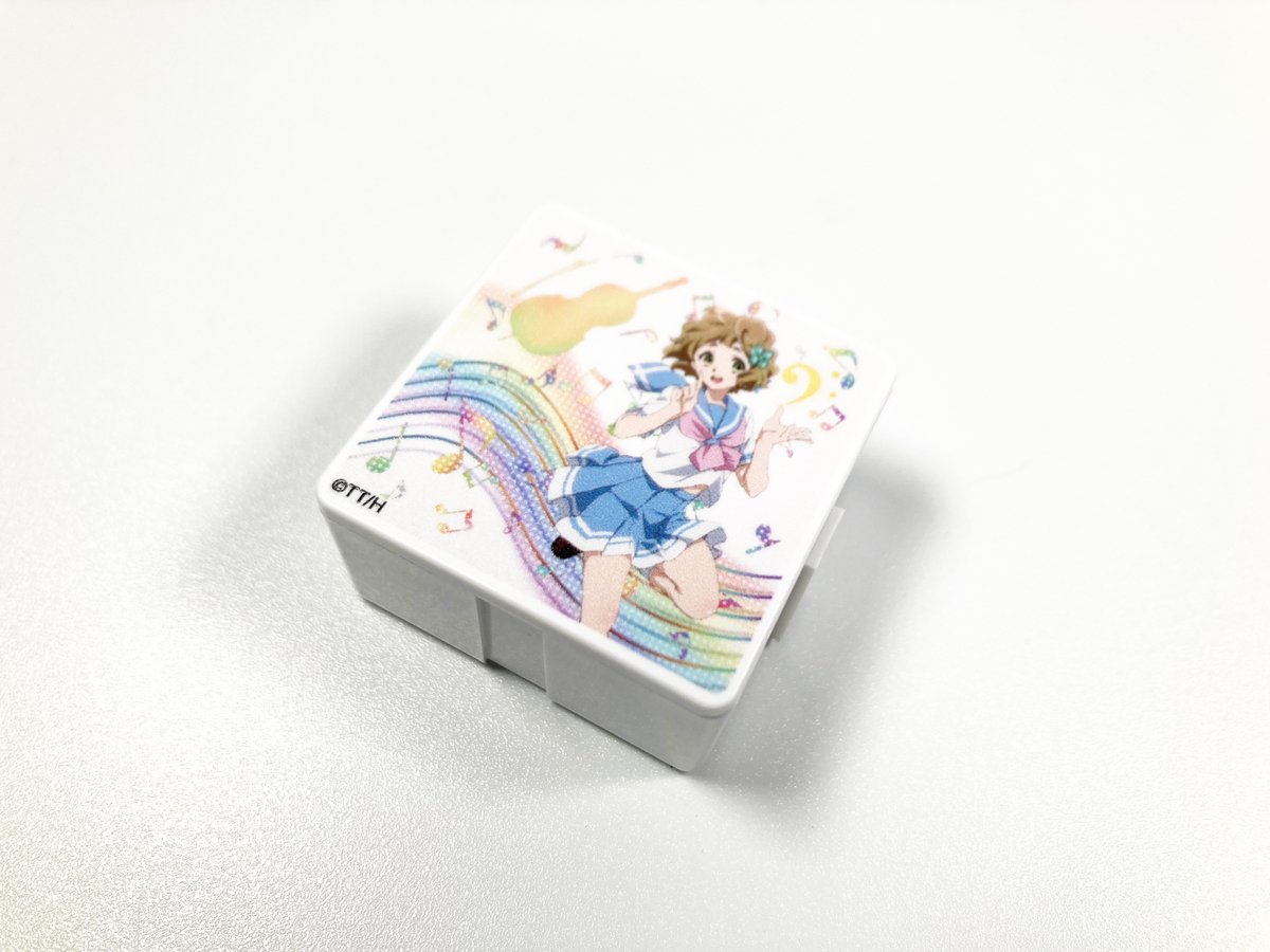 アニメ「響け！ユーフォニアム」CDジャケットイラストを使用した