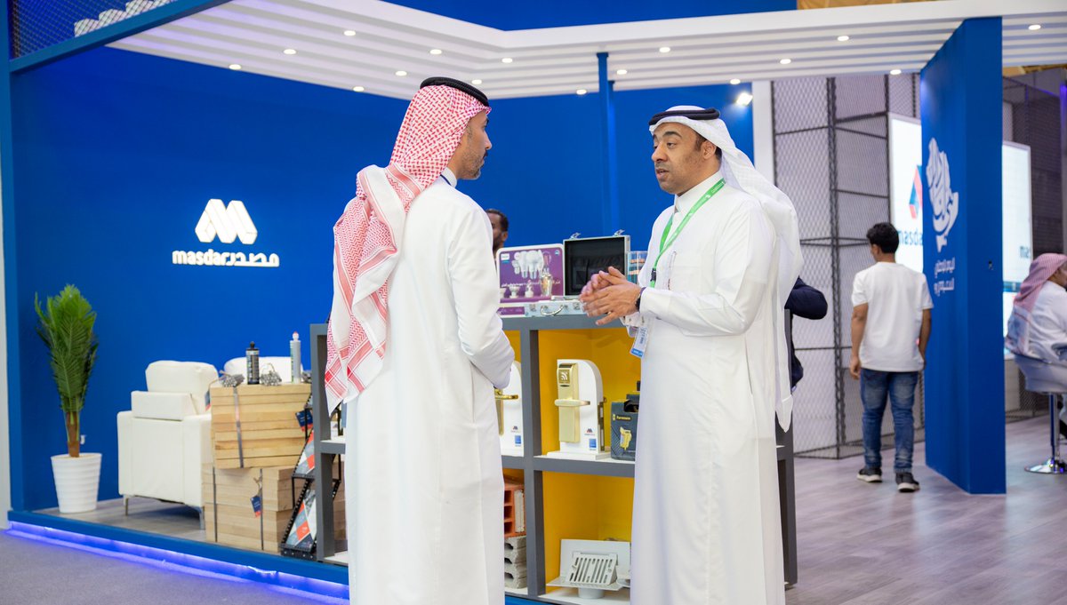 MASDARBM's tweet image. لنرتقي بأجيال المستقبل ...
فخورون جداً بزيارة فرساننا من مدارس @ahad_schools  لجناح "مصدر" في #معرض_مشروعات_مدن_متميزة في عهد خادم الحرمين الشريفين والتعرف على رحلة البناء والتشييد
#مصدر
